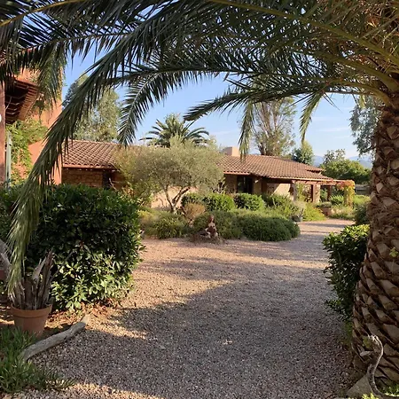 Paradisiaque En Corse * Calcatoggio (Corsica)