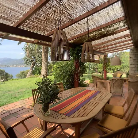 Paradisiaque En Corse * Calcatoggio (Corsica)