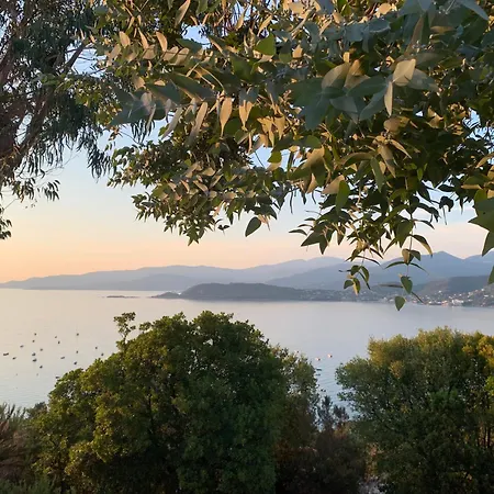Paradisiaque En Corse * Calcatoggio (Corsica)